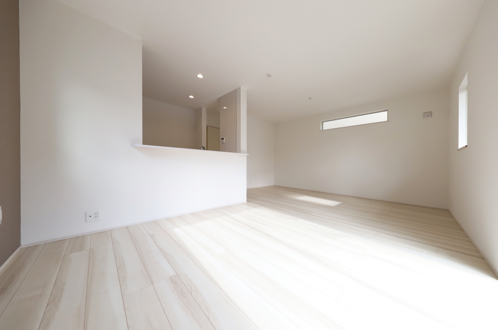 年間約950件の原状回復工事実績